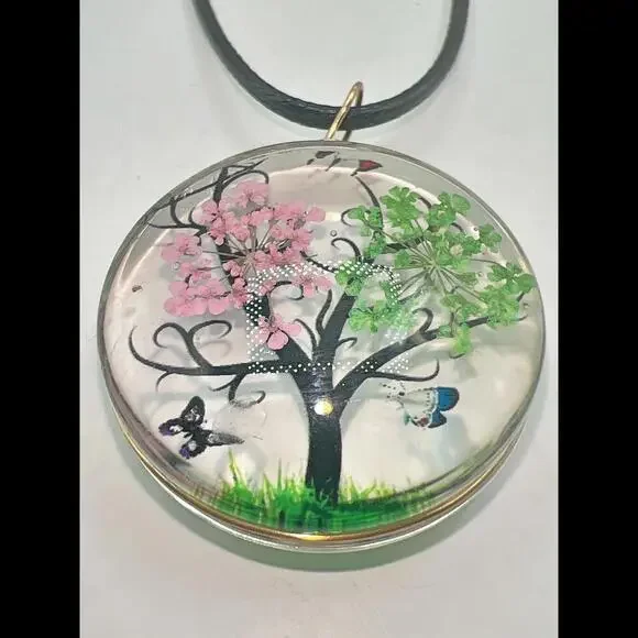 Beautiful Botanical Tree and Butterflies Pendant Necklace - Picture 8 of 11